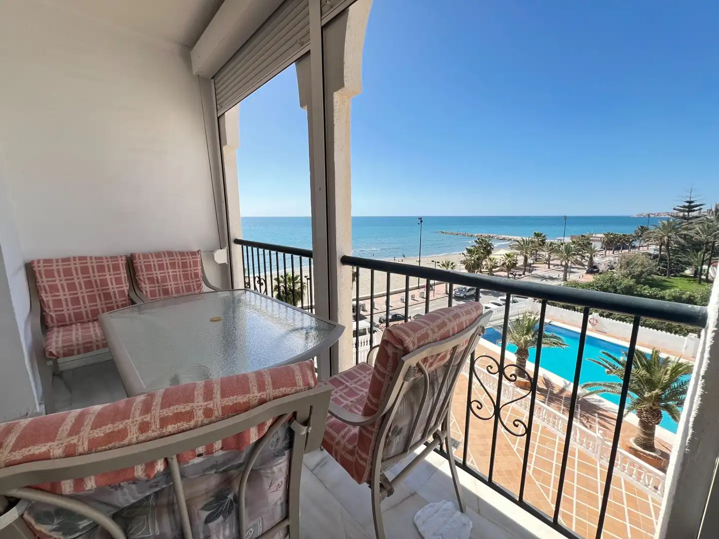 Apartamento de alquiler en Las Gaviotas - Carvajal