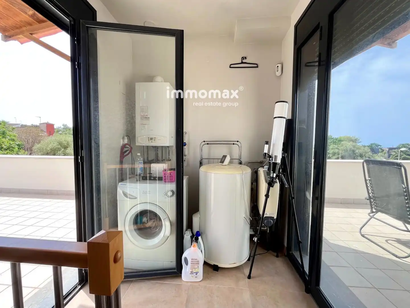 Terrassa de Casa o xalet en venda en Vilanova i la Geltrú amb Aire condicionat, Calefacció i Jardí privat