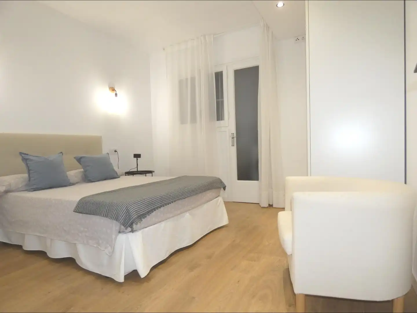 Dormitori de Pis en venda en Palamós amb Calefacció, Parquet i Terrassa