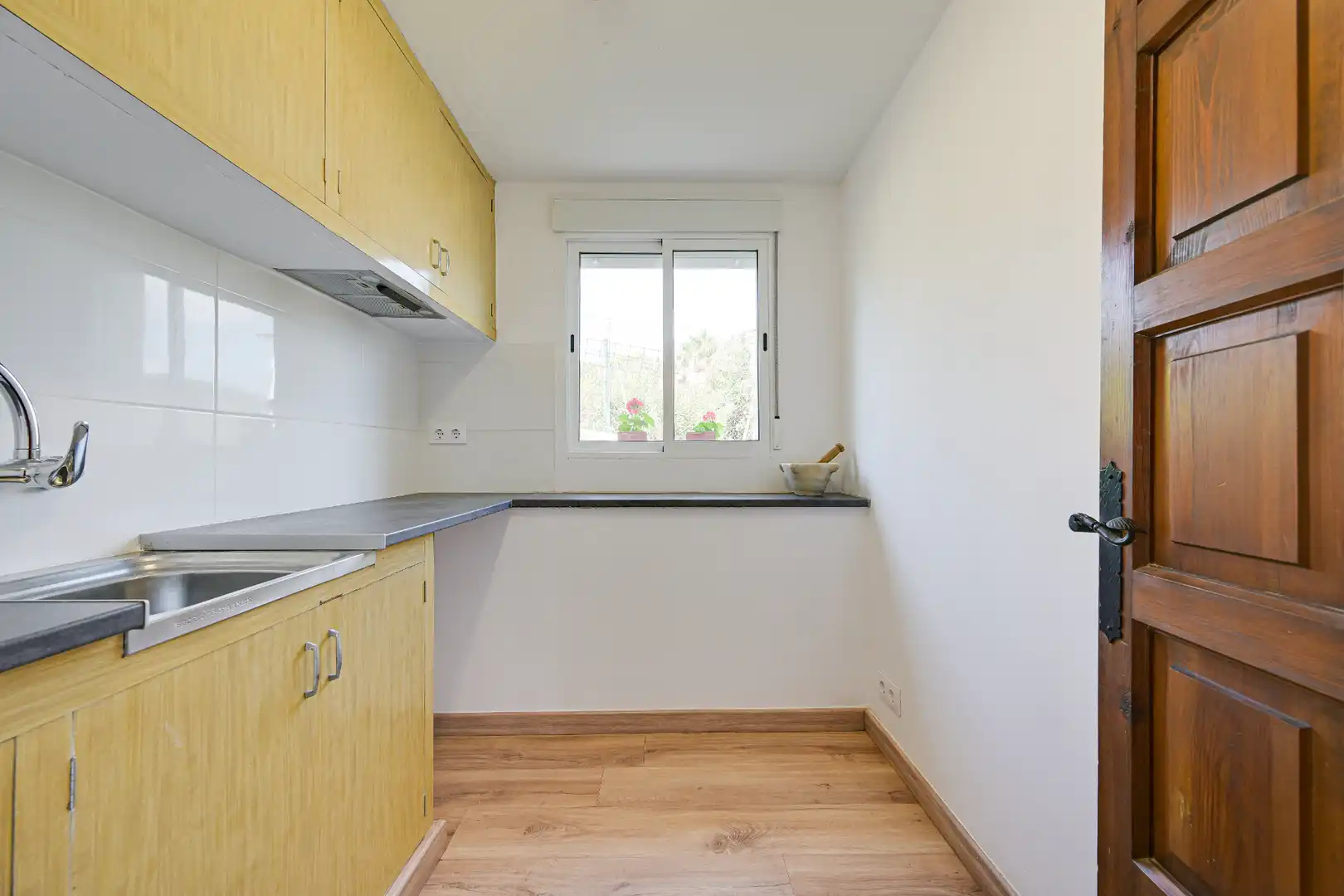 Cuina de Casa o xalet en venda en Vall-llobrega amb Aire condicionat, Calefacció i Jardí privat