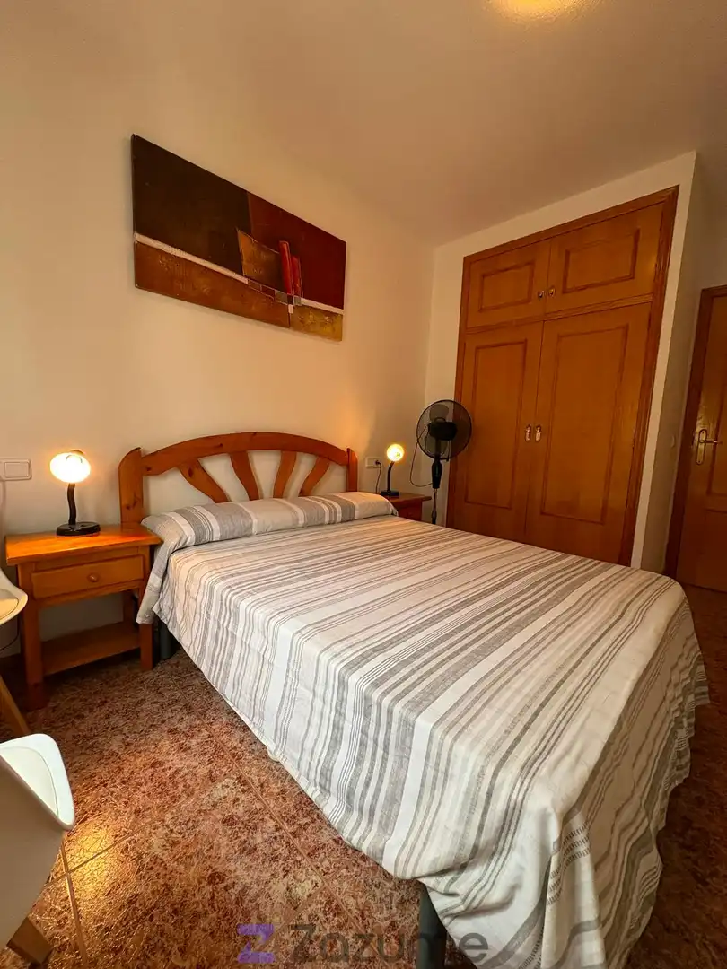 Habitación de Piso de alquiler en Torrevieja con Aire acondicionado, Calefacción y Piscina
