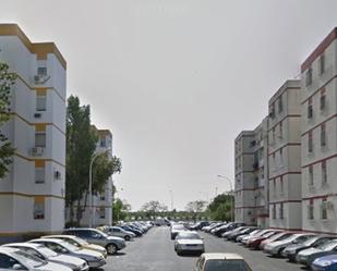 Exterior view of Flat for sale in  Sevilla Capital  with Terrace