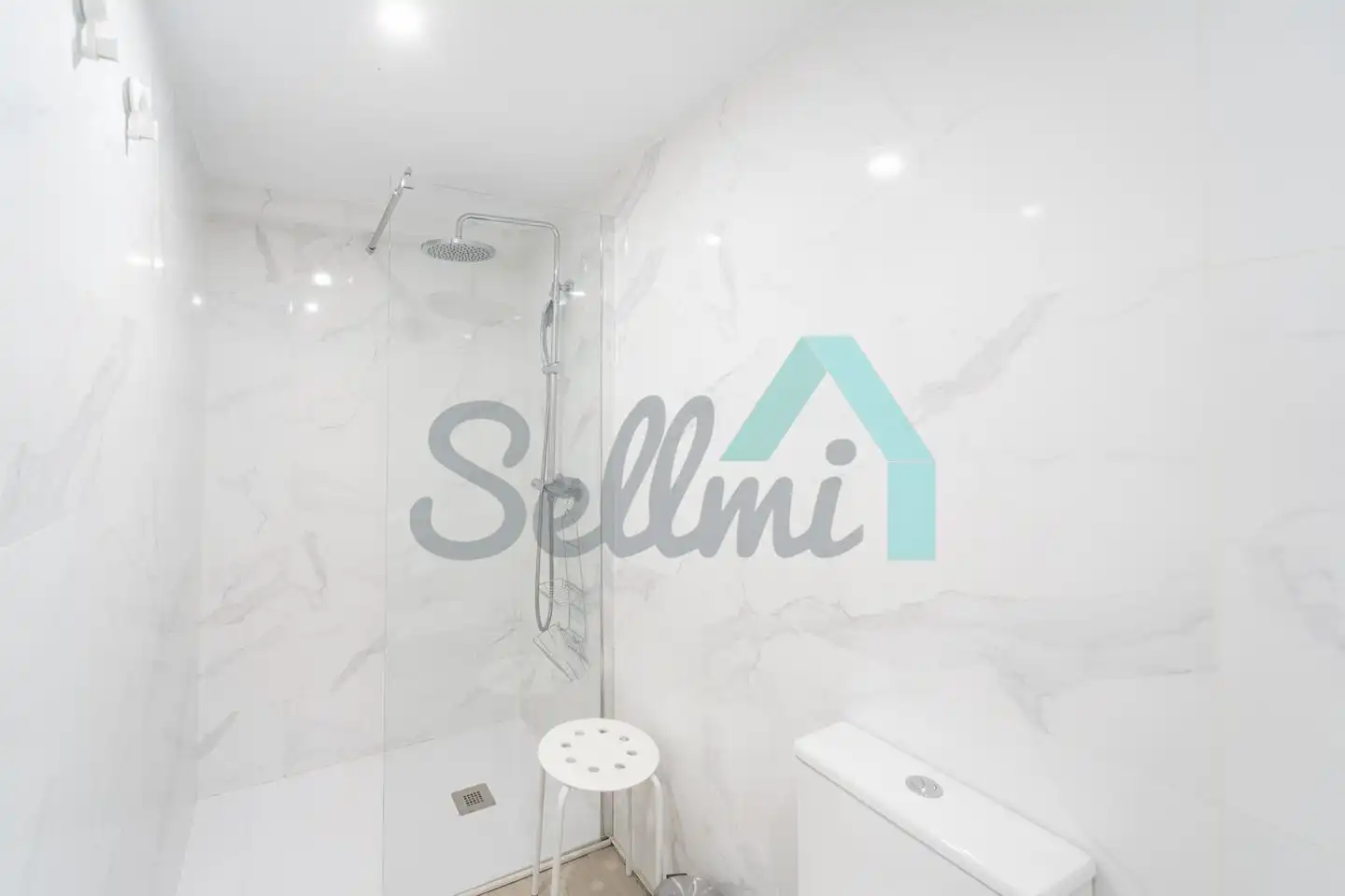 Flat for rent in Jerónimo Ibrán, Milán - Pumarín