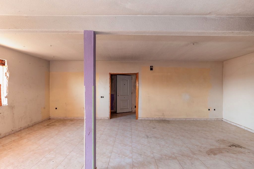 Flat for sale in Magán