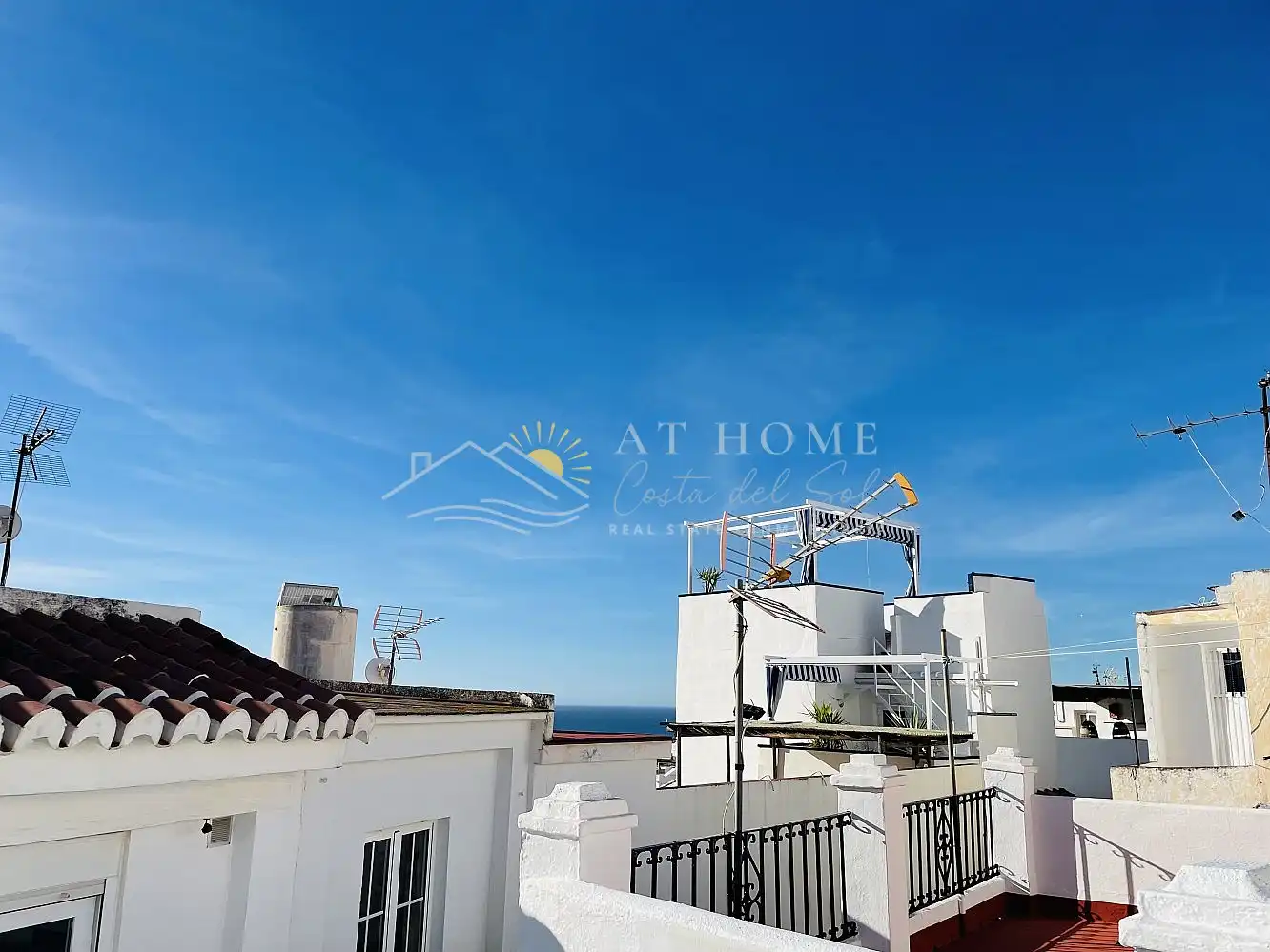 Vista exterior de Casa o chalet en venta en Torrox con Terraza y Horno