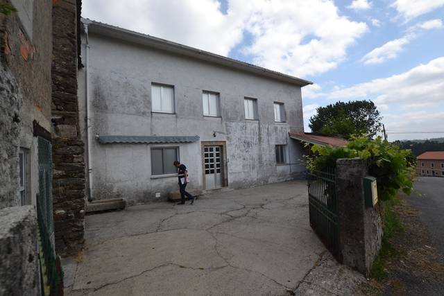 Casa-chalet en Venta en Padrin en Miño