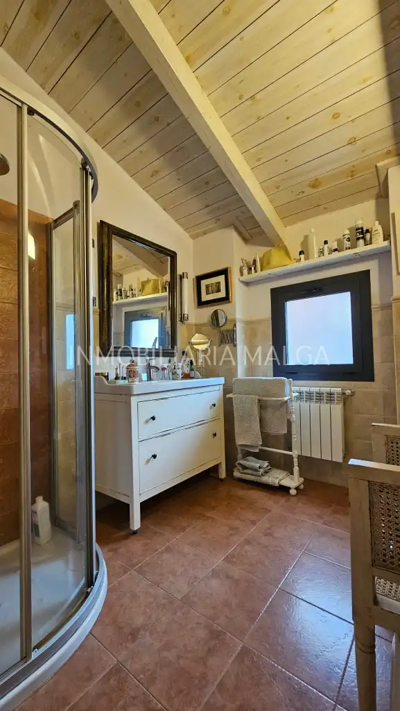 Baño de Casa o chalet en venta en Colunga con Calefacción, Jardín privado y Parquet