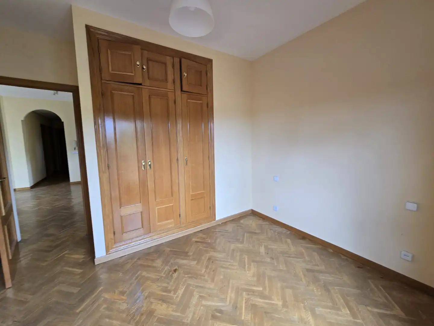Habitación de Casa o chalet en venta en Morata de Tajuña con Aire acondicionado, Calefacción y Jardín privado