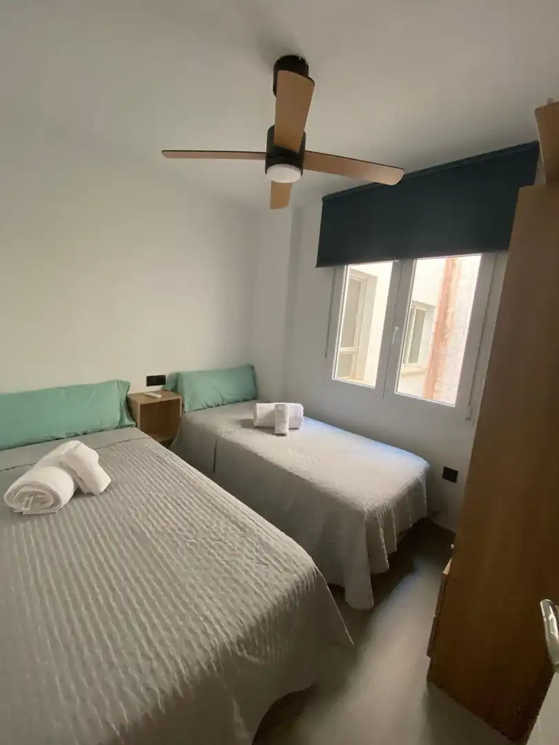 Bedroom of Flat for sale in Torrevieja  with Air Conditioner, Heating and Balcony