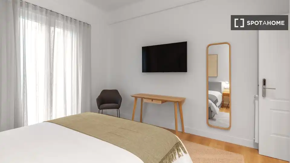 Zimmer in Gros