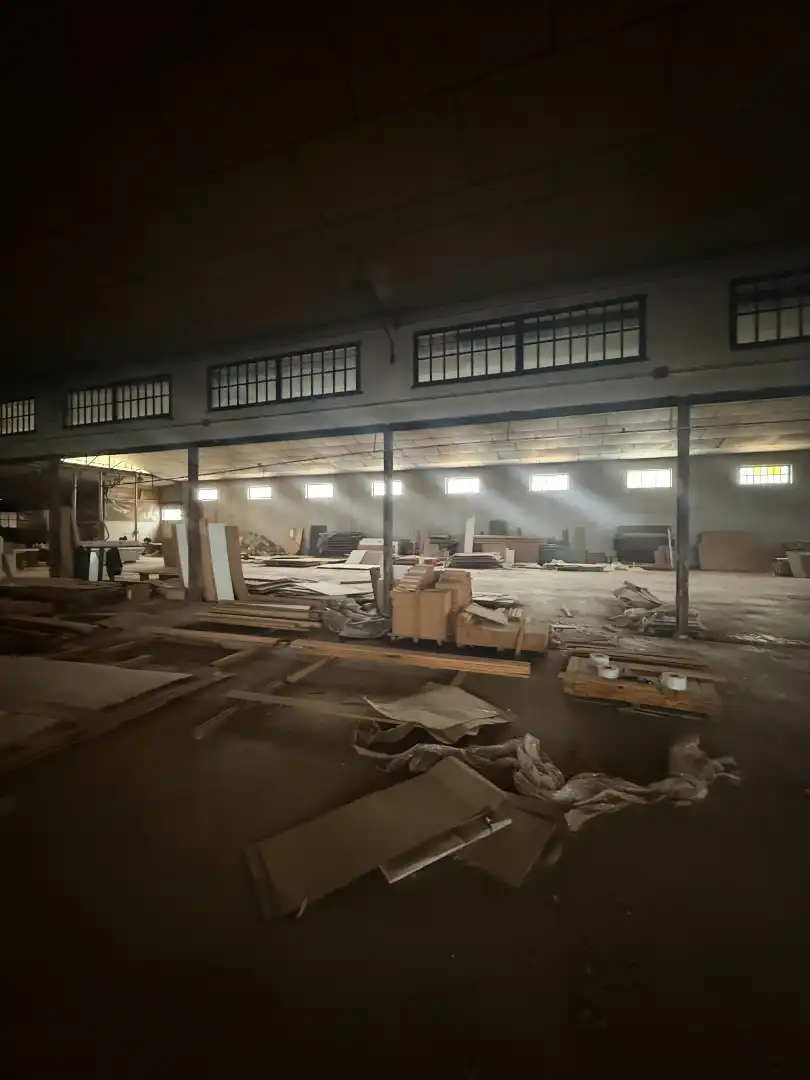 Nave industrial en venta en Casas de Haro con Alarma