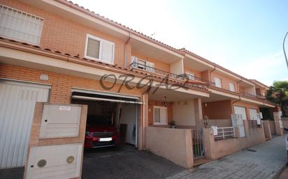 Exterior view of House or chalet for sale in  Toledo Capital