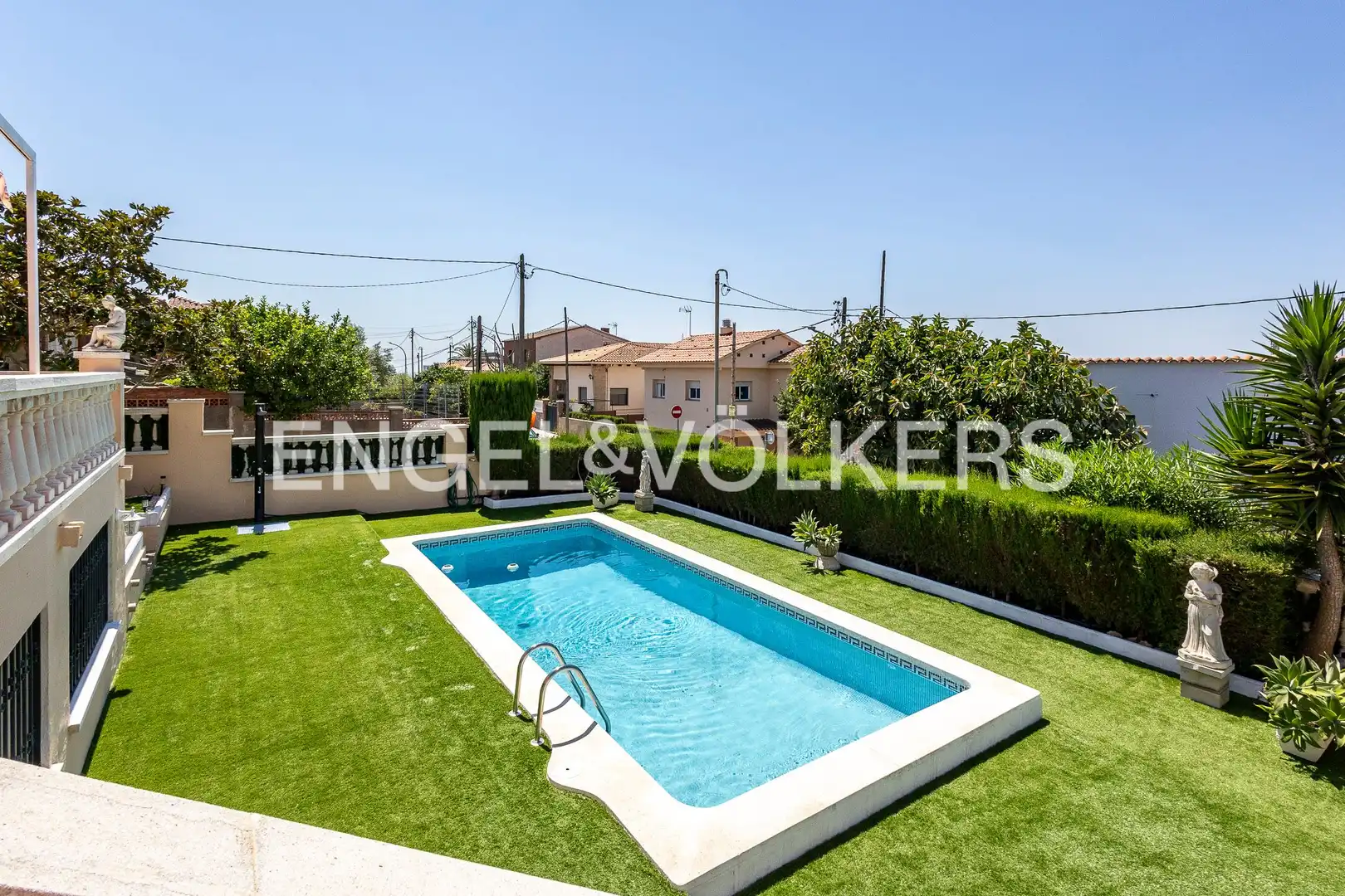 Piscina de Casa o chalet de alquiler en Viladecans con Aire acondicionado, Calefacción y Jardín privado