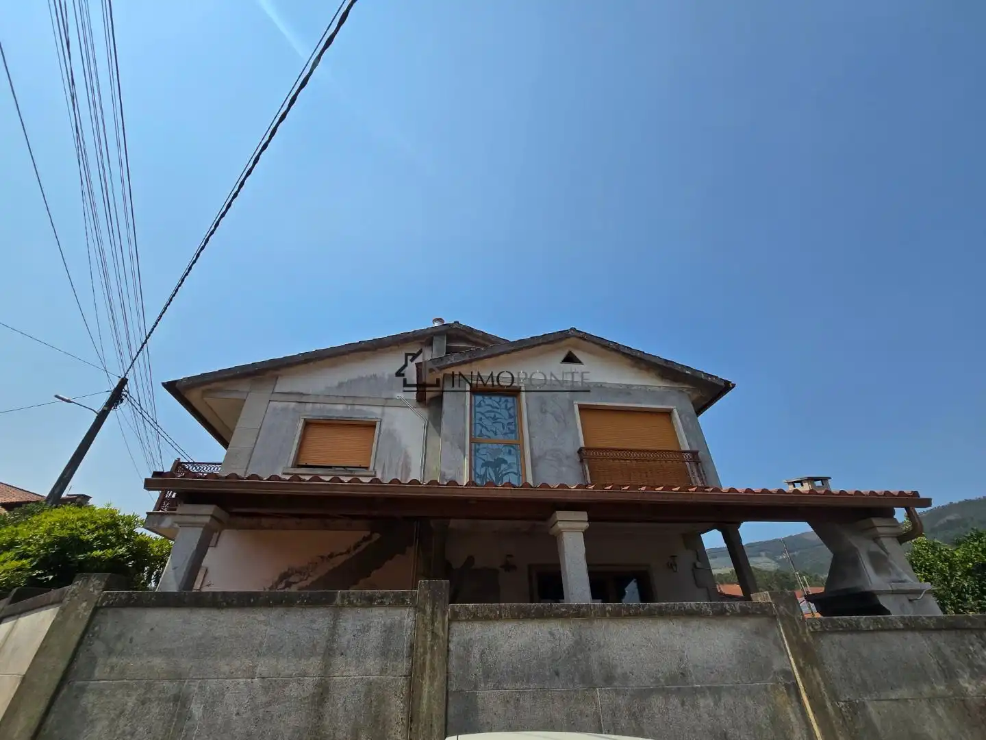 Vista exterior de Casa o xalet en venda en Pontevedra Capital  amb Calefacció, Jardí privat i Terrassa