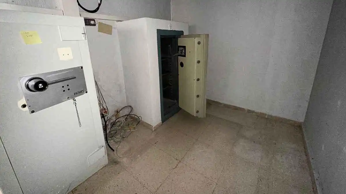 Local en venta en Cistierna