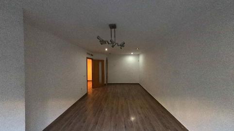 Photo 5 of Apartment for sale in 3 de Abril de 1979, 5, 3, Haygon - Universidad, Alicante
