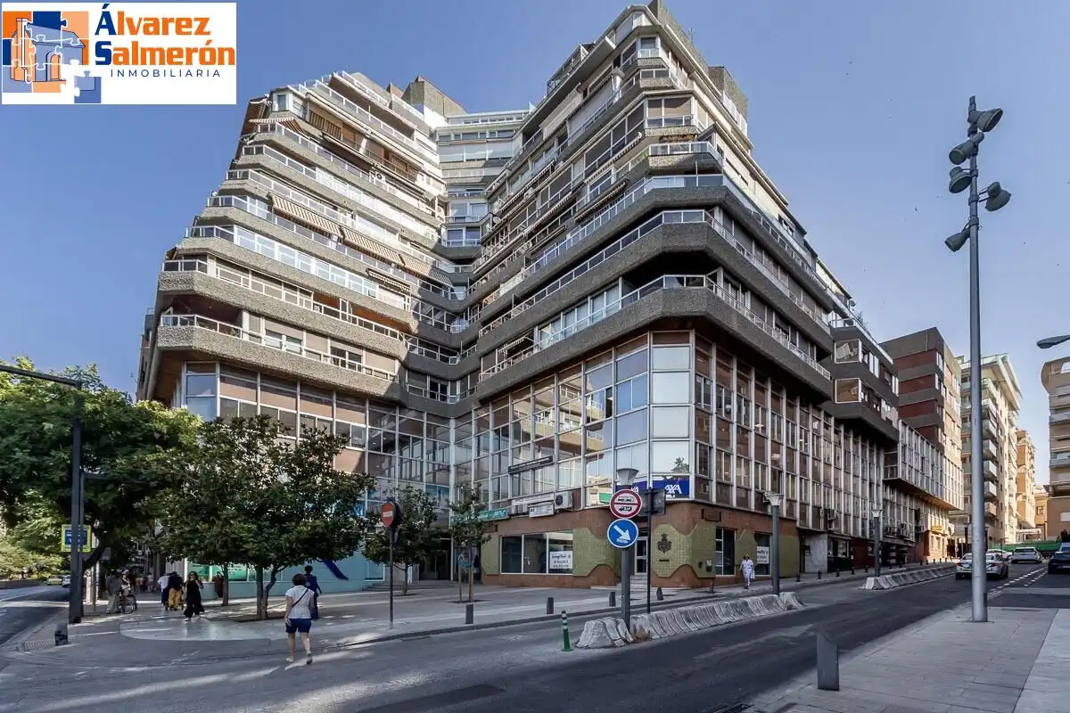 Appartamento con ascensore in vendita a Avenida de la Constitución, imagen 33
