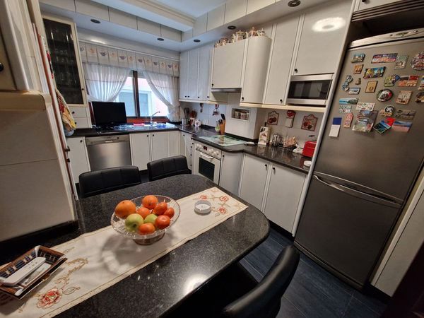 Kitchen of Flat for sale in Vigo   with Heating, Parquet flooring and Terrace