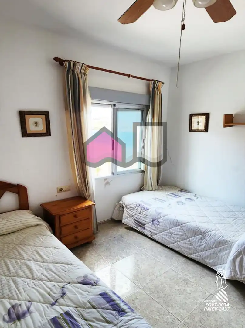 Habitación de Apartamento en venta en Cullera con Terraza, Amueblado y Horno