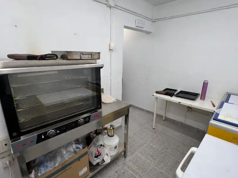 Business premises for transfer in Avinguda Barcelona 26, imagen 27