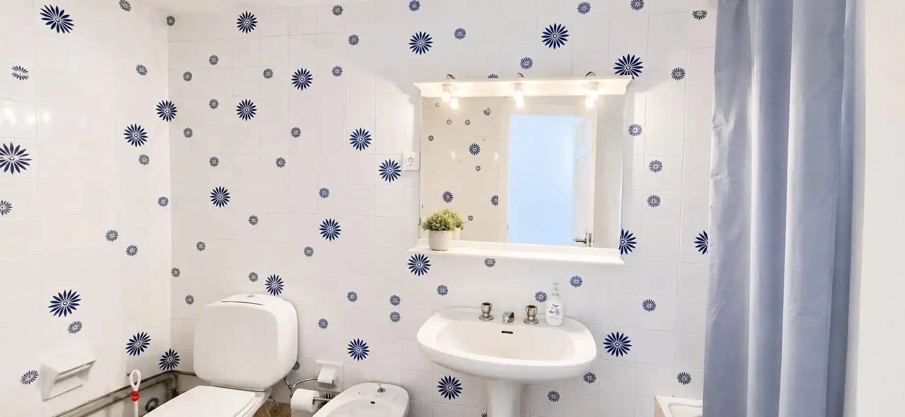Baño de Apartamento de alquiler en Mijas con Jardín privado, Terraza y Trastero