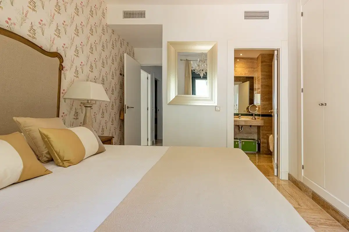 Habitación de Estudio en venta en Vélez-Málaga con Aire acondicionado, Terraza y Alarma