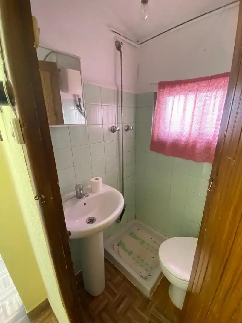 Bany de Casa o xalet en venda en León Capital  amb Traster