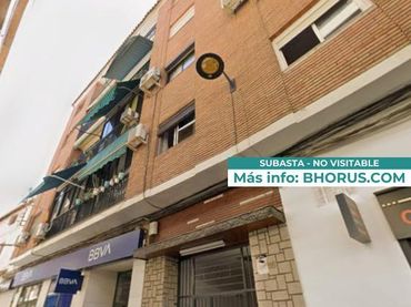 Piso en venta en Sebastian Elcano 10