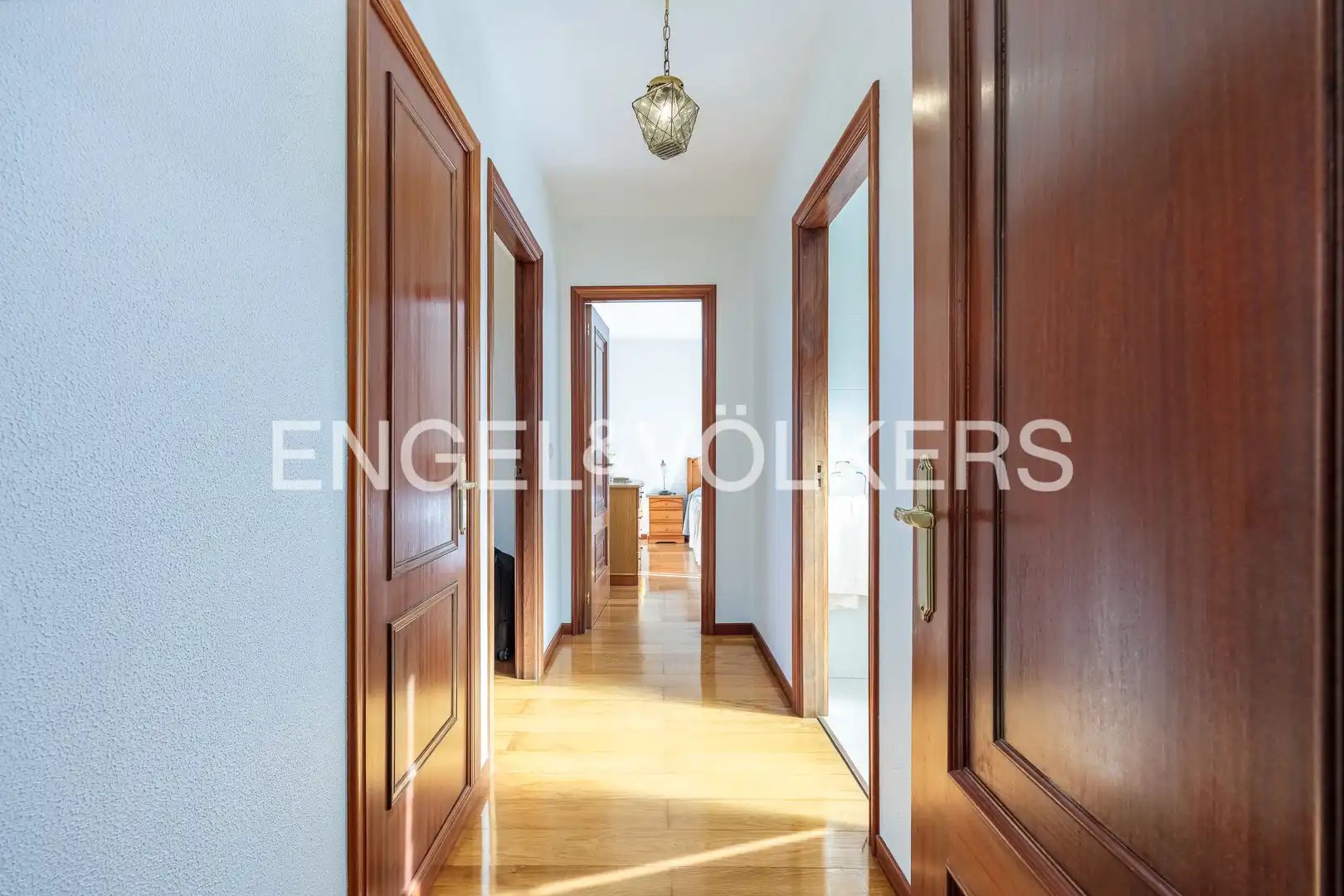 Casa o chalet en venta en Vigo  con Calefacción, Jardín privado y Parquet
