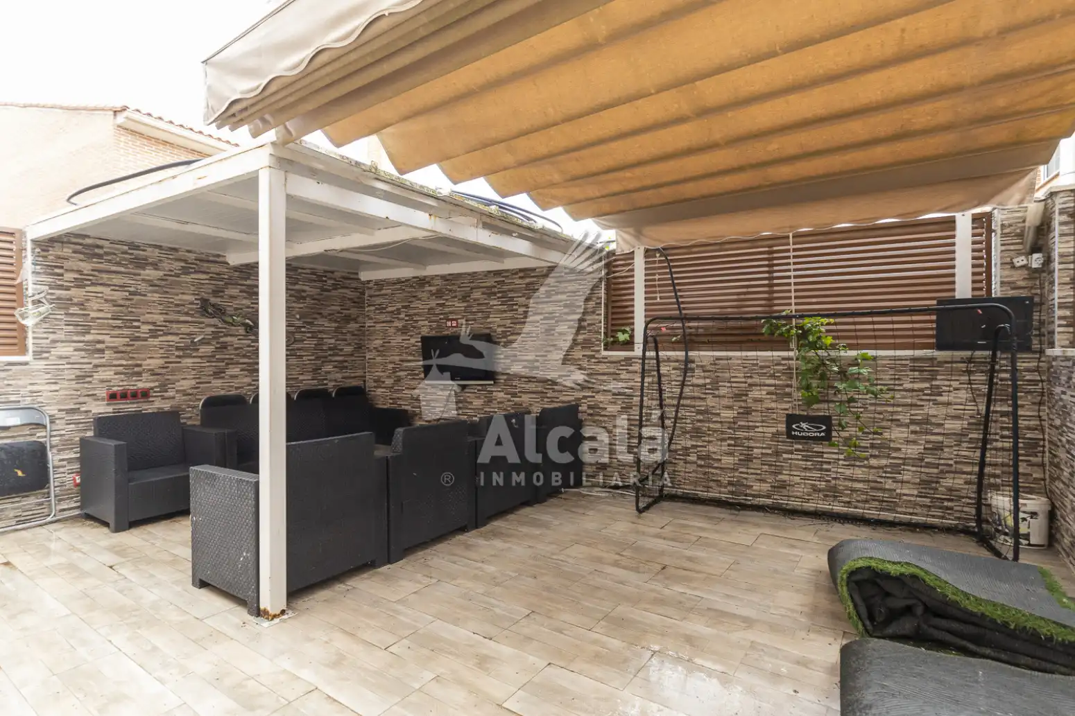 Terraza de Casa adosada en venta en Valdeavero con Aire acondicionado, Calefacción y Jardín privado