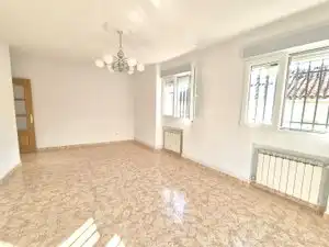 Bedroom of Flat for rent in Madrid  with Heating, Terrace and Oven