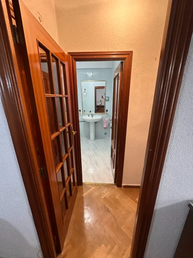 Bathroom of Flat for rent in Cuenca  with Heating, Furnished and Oven