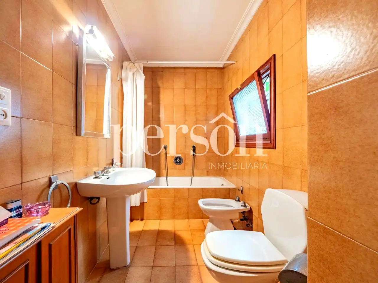 Flat with terrace for sale in calle d'Aparisi i Guijarro, imagen 14