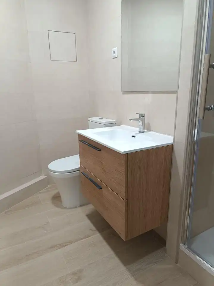 Bany de Pis en venda en Zaragoza amb Calefacció i Terrassa