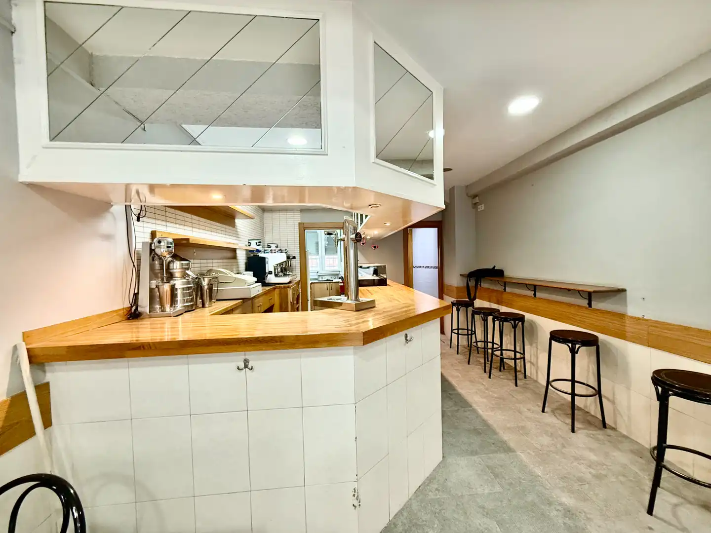 Local en venta en Aizpuru Kalea, 10, Txabarri - La Unión - Vista Alegre