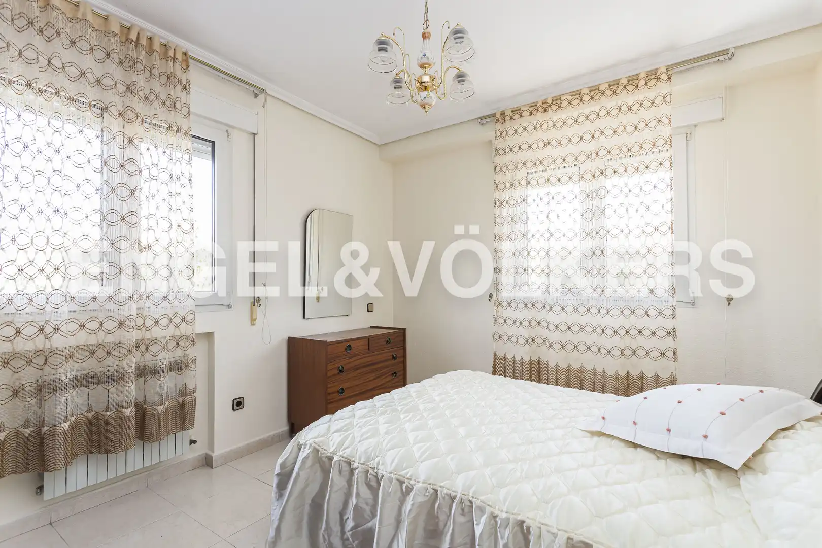 Bedroom of Detached homes for rent in Madrid  with Air Conditioner, Heating and Private garden