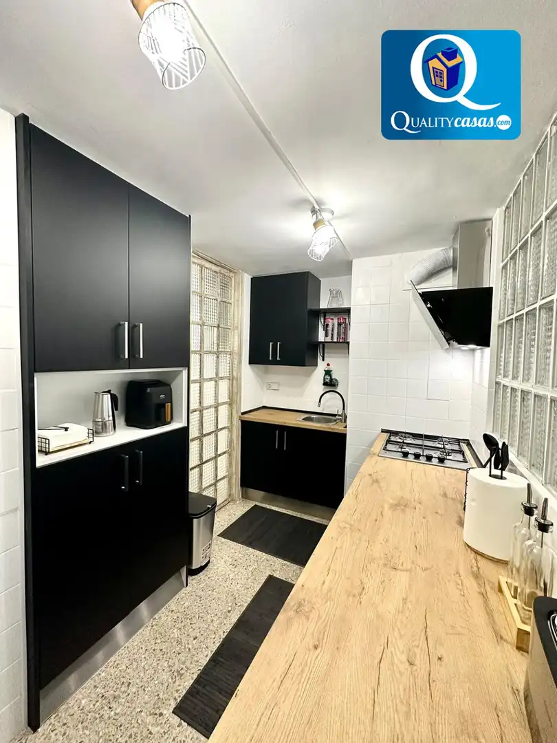 Cuina de Apartament en venda en Alicante / Alacant amb Terrassa