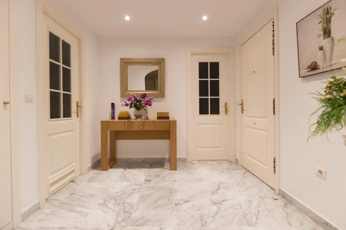 Apartamento en venta en Marbella con Aire acondicionado, Terraza y Piscina
