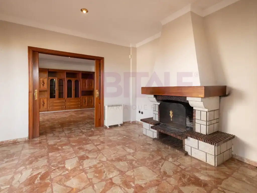 Living room of Houses for sale in Chiva  with Air Conditioner, Heating and Furnished