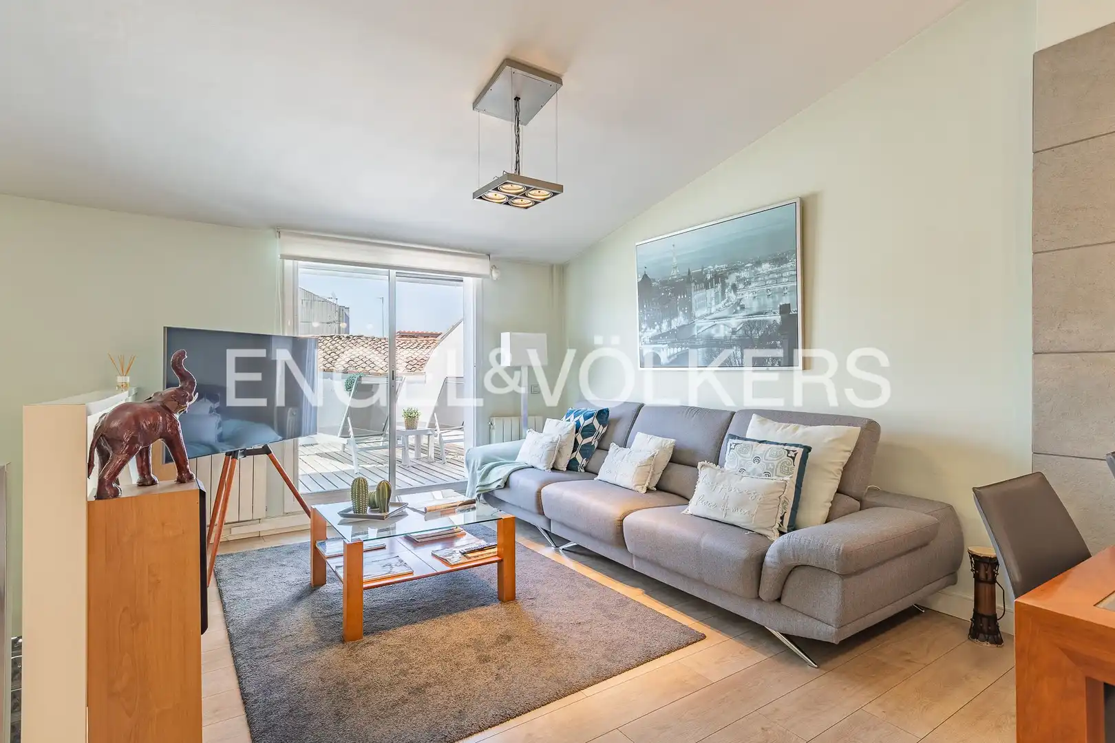 Living room of Attic for sale in Sabadell  with Air Conditioner, Heating and Parquet flooring