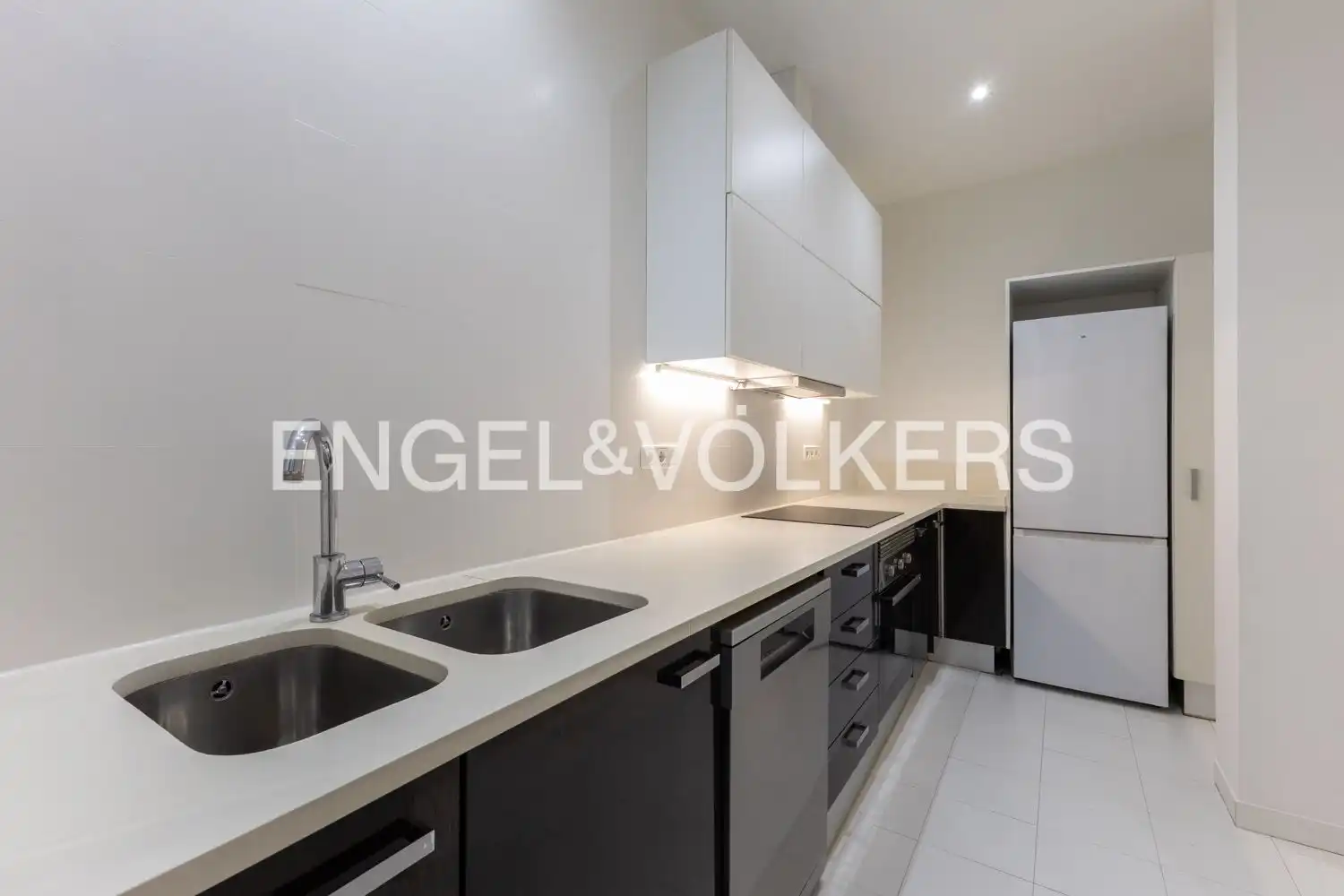 Flat with terrace to rent in Carrer del Comte d'Altea, imagen 10