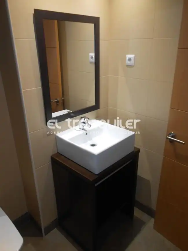 Bathroom of Flat for rent in Leganés  with Terrace, Storage room and Swimming Pool