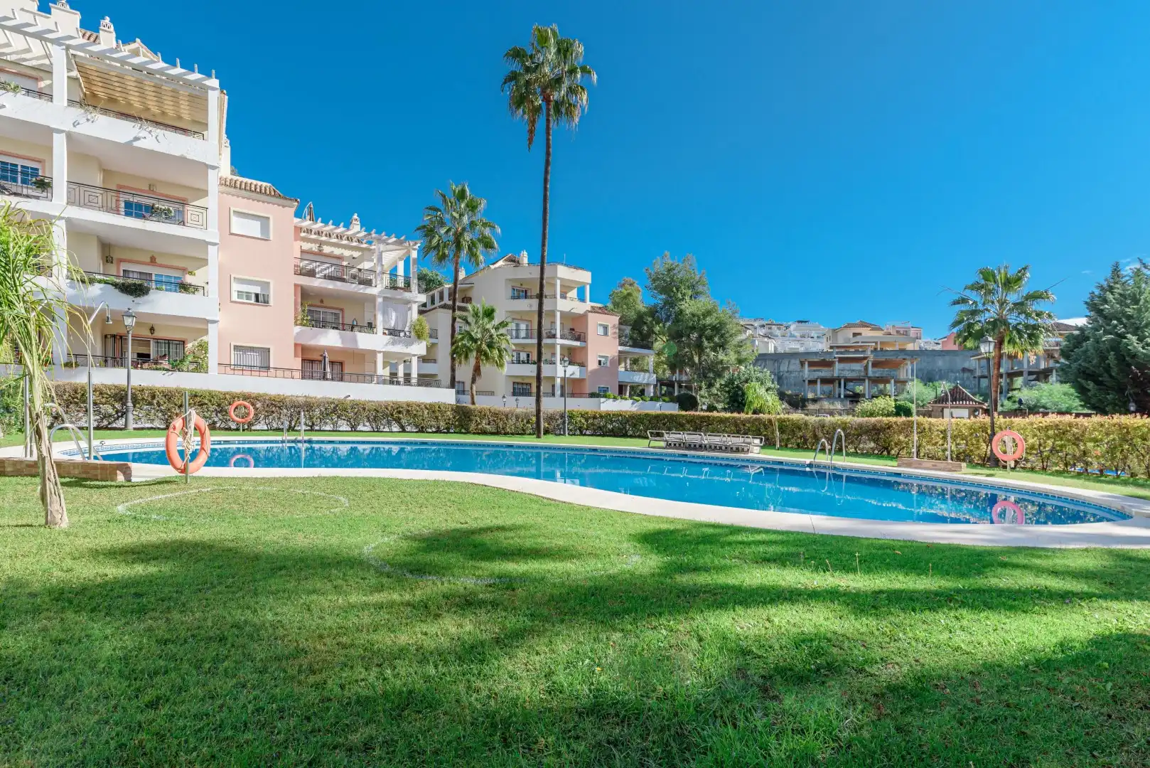 Home with pool for sale in Nueva Andalucía, imagen 20