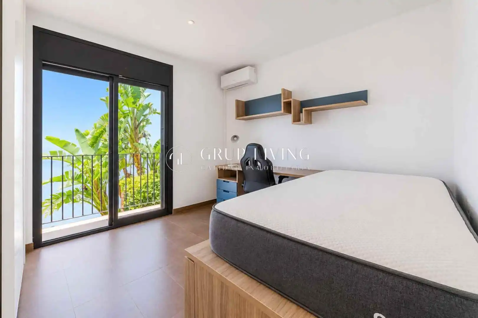 Bedroom of Houses for sale in Sant Pere de Ribes  with Air Conditioner, Heating and Private garden