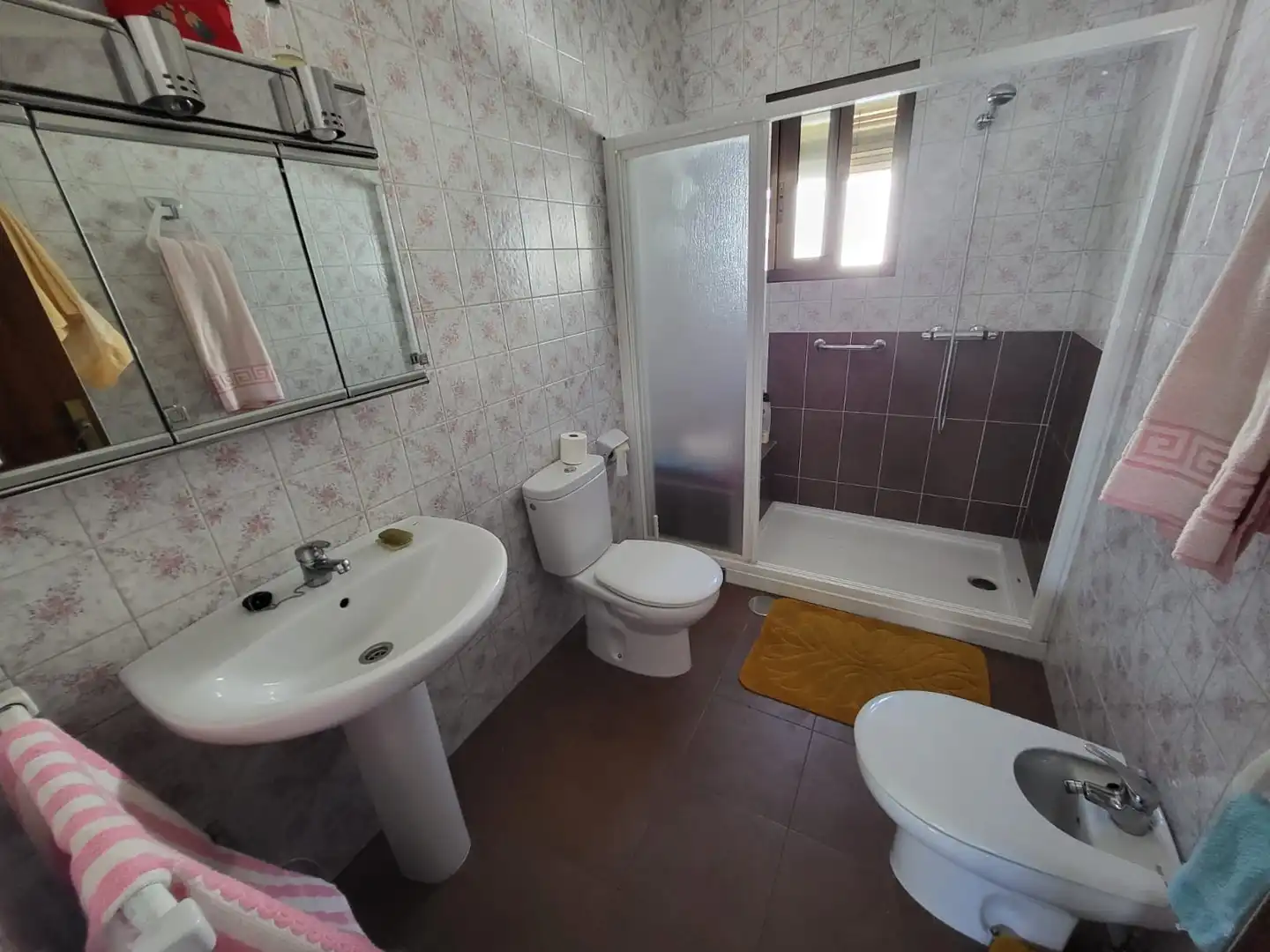 Baño de Piso en venta en Cáceres con Terraza y Amueblado