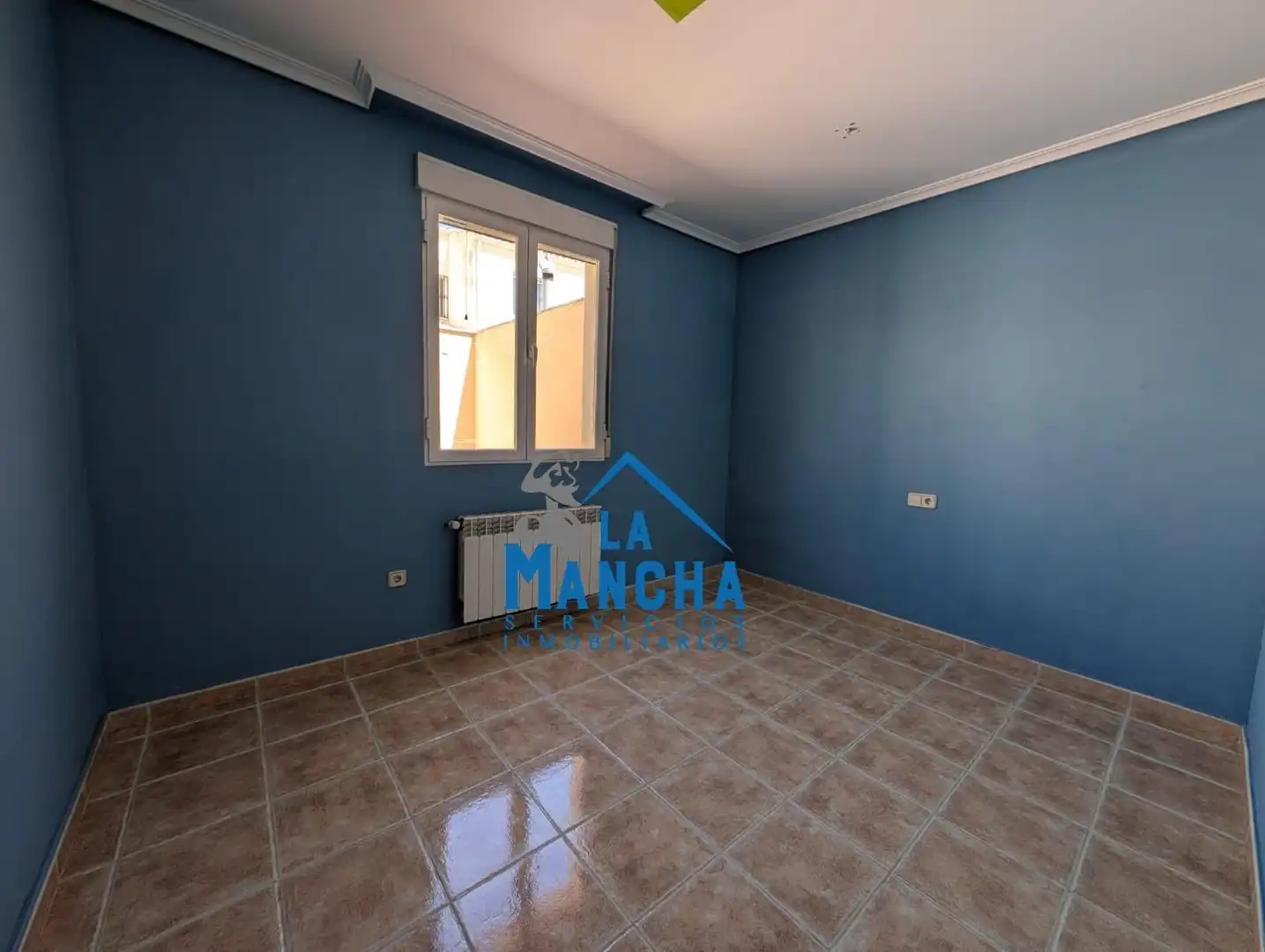 Bedroom of Detached homes for sale in La Gineta  with Heating, Terrace and Balcony