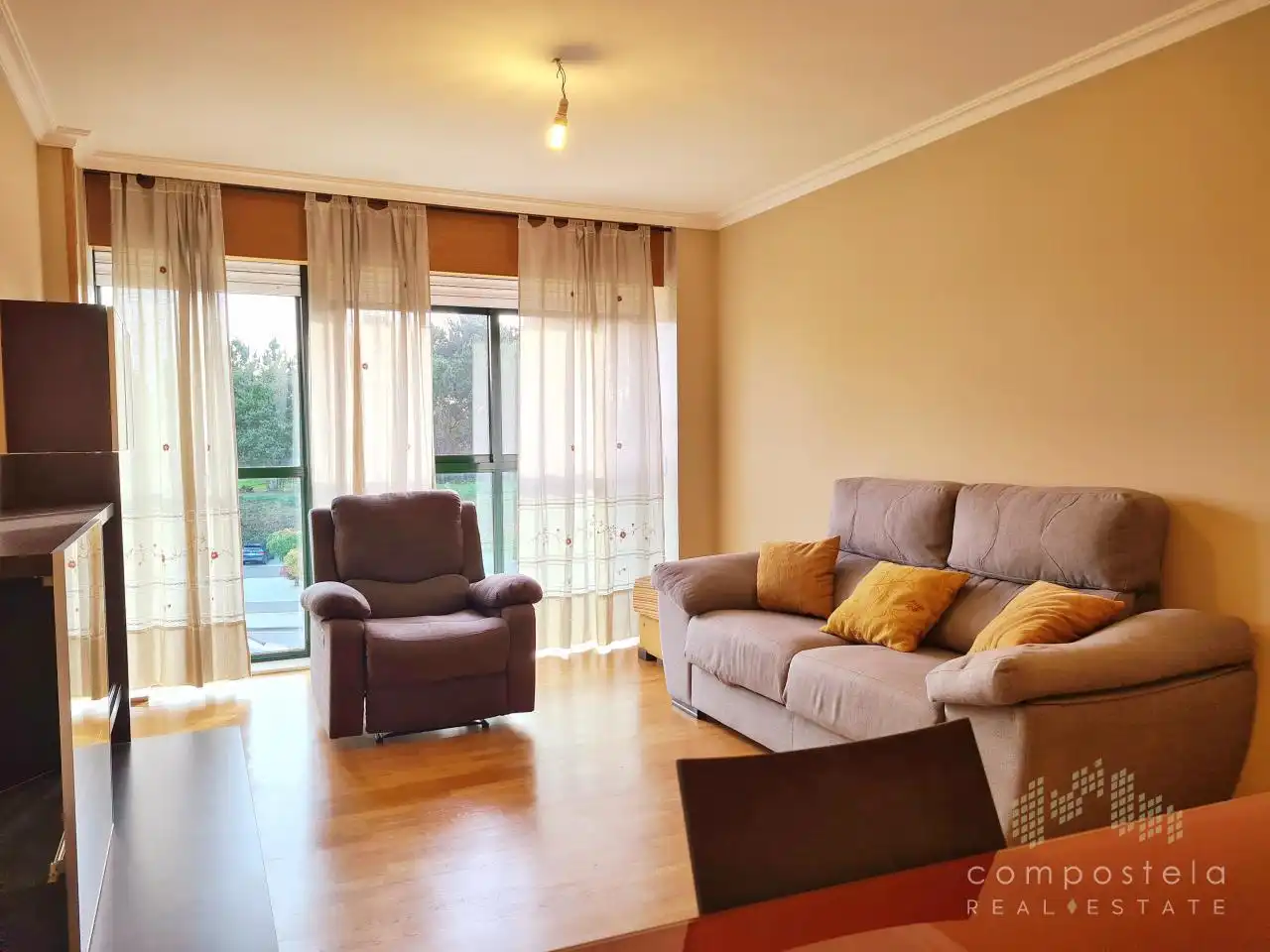 Living room of Flat for sale in Ames  with Heating, Storage room and Furnished