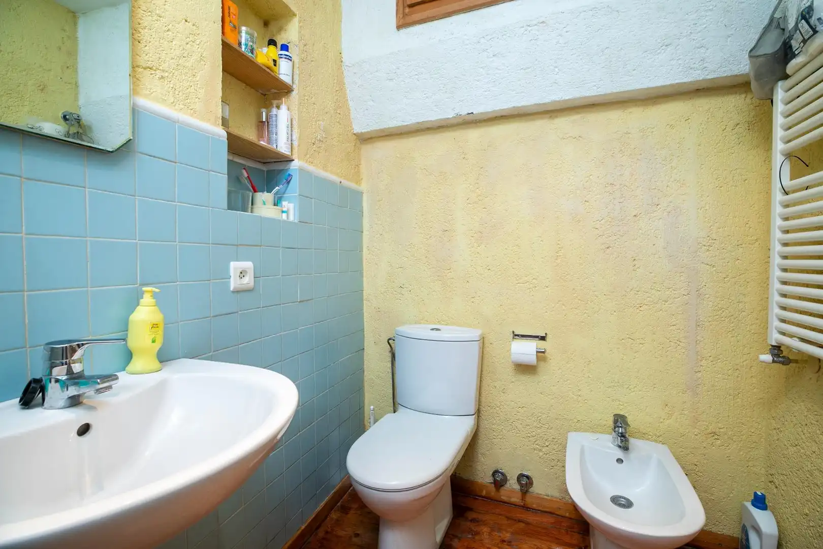Bathroom of Houses for sale in Biescas, Huesca