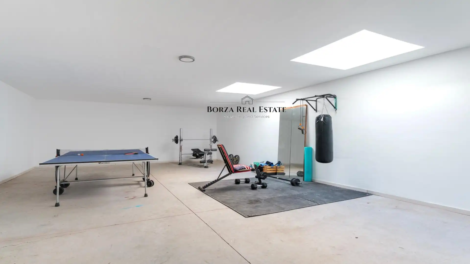 Detached house with pool for sale in Avenida Kurt Konrad Mayer, imagen 36