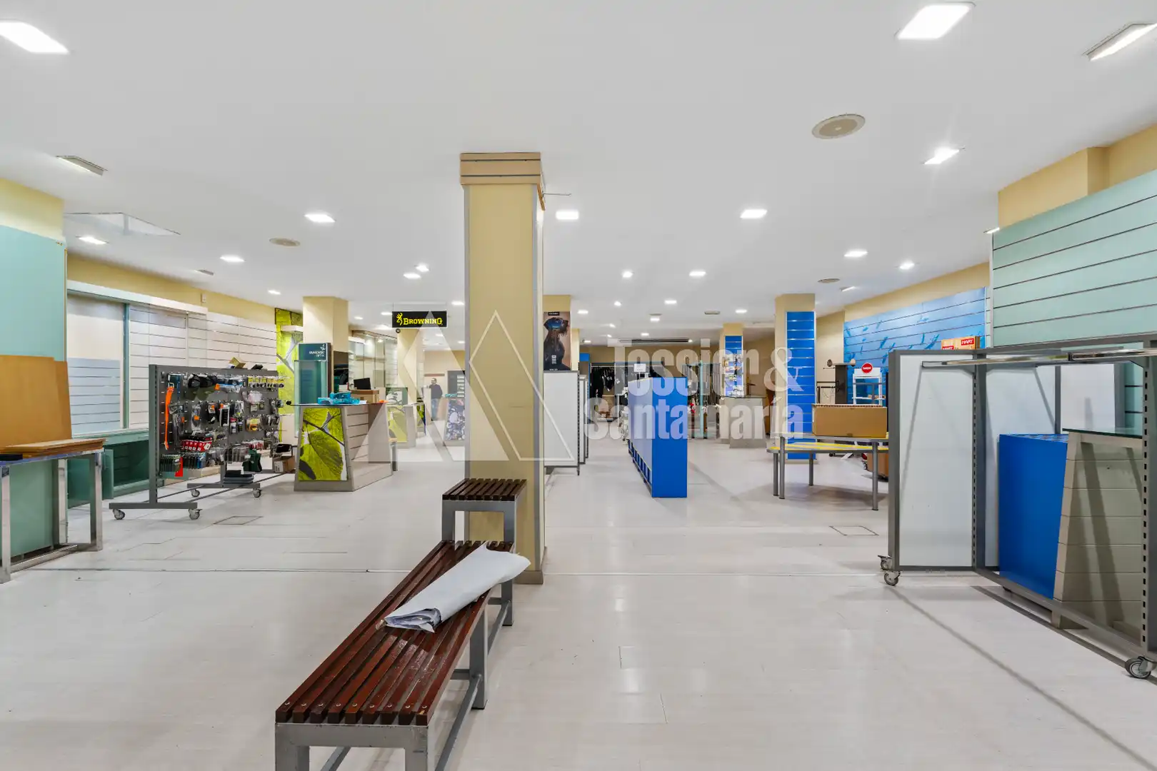 Business premises to rent in Calle de Llano Ponte, imagen 3